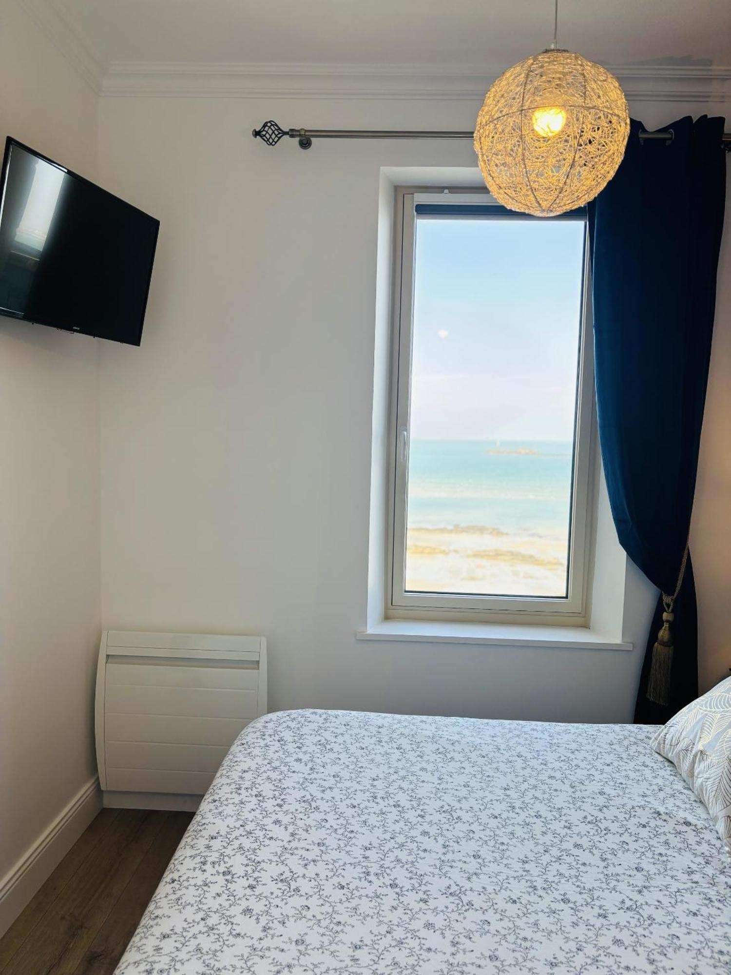 Villa Ker Eole Vue Mer Динард Екстериор снимка