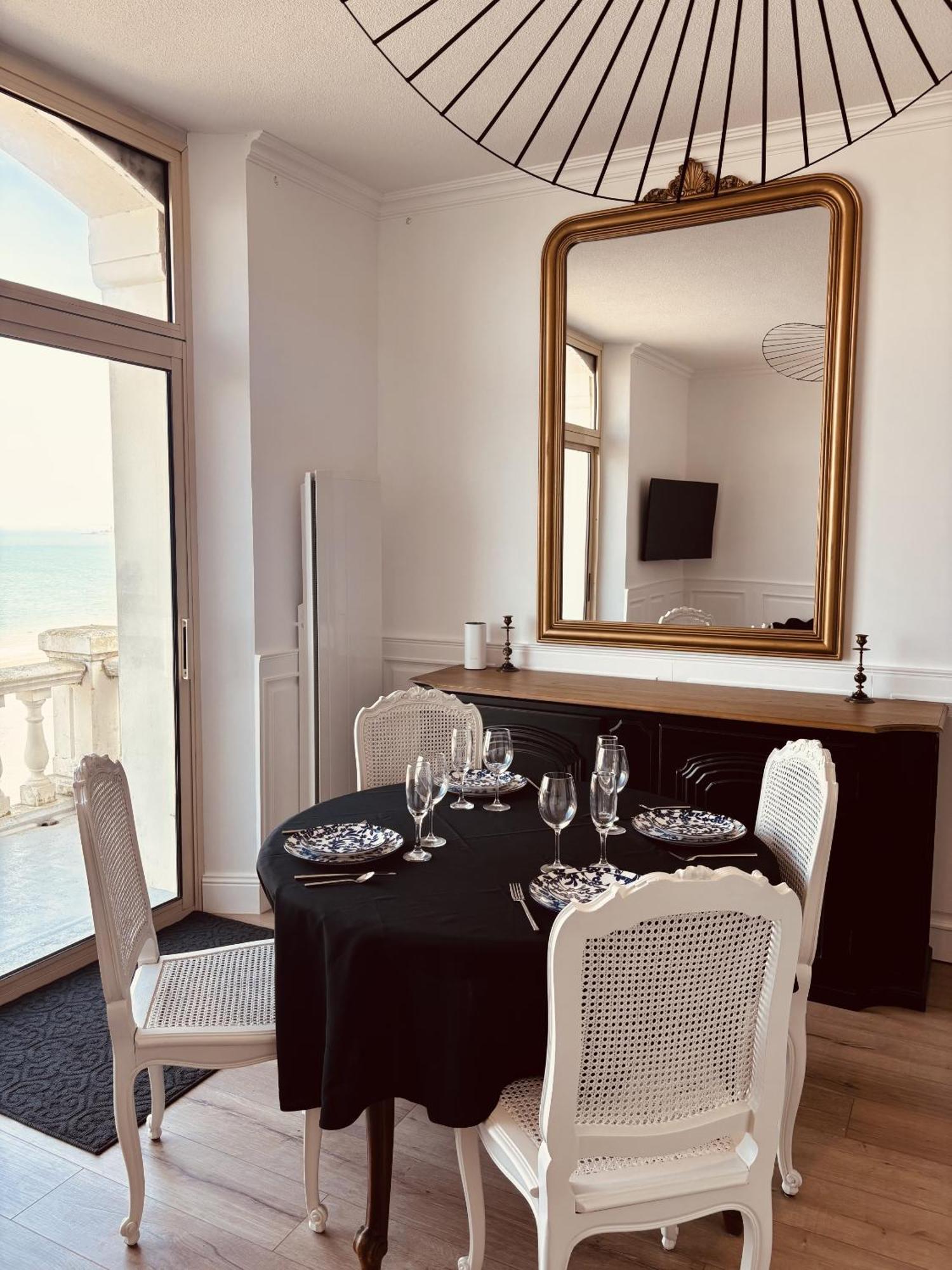 Villa Ker Eole Vue Mer Динард Екстериор снимка